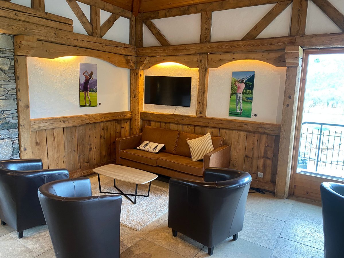 Exposition de mes golfeurs au restaurant du golf des Alpes, à Giez (74210), dès le 18 mars 2026.